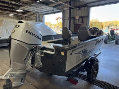MirroCraft F167 Side Console & Honda 60HP 4-Stroke EFI