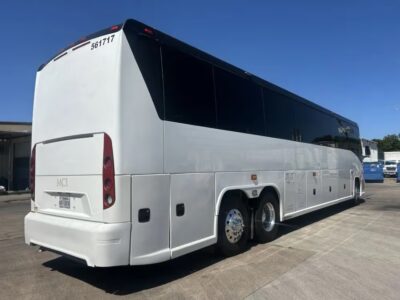 MCI J4500 2017