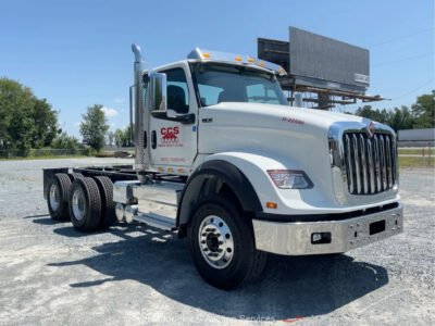 2025 International HX620 Day Cab